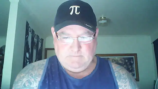 kinkyblueyes69 (M mature) - NAKED TAKE CLOTHES OFF