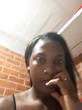 Damaris Green (DamarisGreen02)