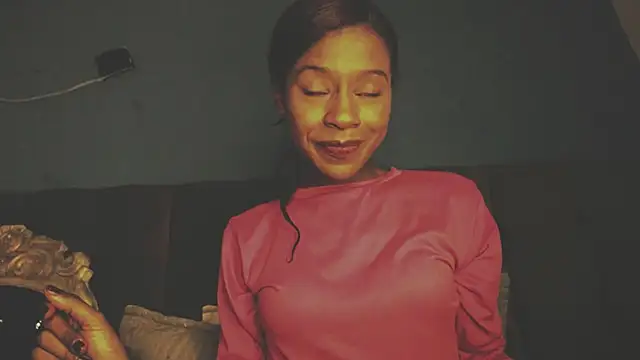 aliis_love - Aliis_Love's free webcam - UK Sex Cams