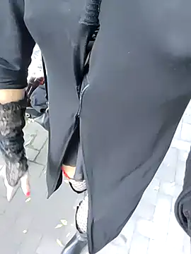 pink-mai Live Webcam on {site_name}