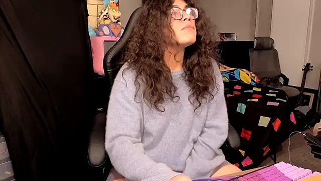 shinycherub - ShinyCherub's free webcam