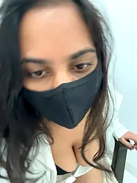 Sofia3393 Live Webcam on Stripchat