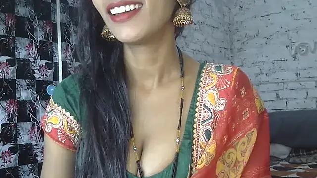 Sexy_Heena69