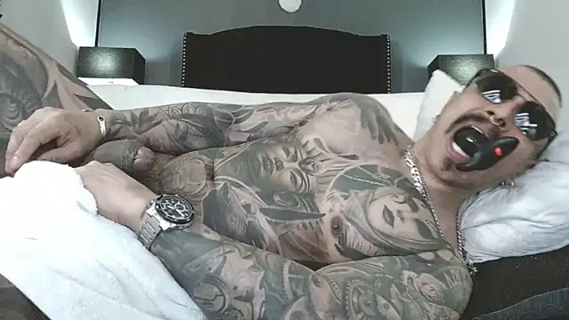 danilog515 Live Webcam on {site_name}