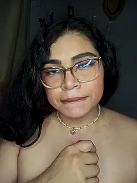 Diamily live on StripChat 