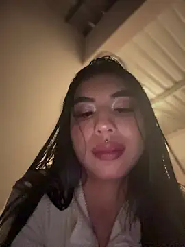 anny__18 live show on StripChat 