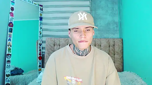 _justinmoon2 - _justinmoon2's free webcam