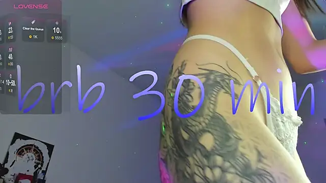  LionKierra chat room