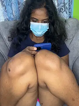  SukiyamaAsia chat room