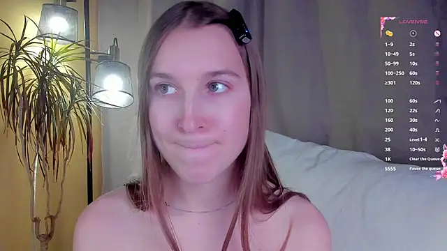 nanamertins - NanaMertins's free webcam