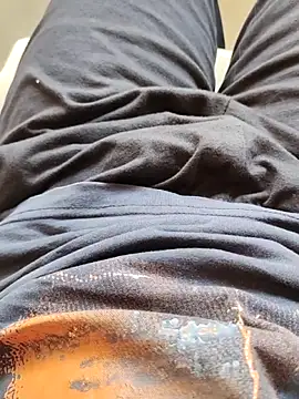 Slim_guy_for_u live cam screenshot male from India on Wusca – Live Webcams, Replays & GIFs