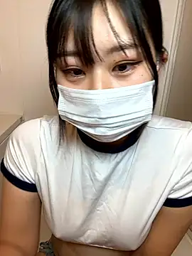 Rara__oo Live Webcam on Stripchat