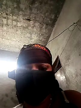 suhani_sharmj from StripChat