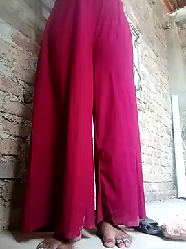 Jaya_Iyer from StripChat is inFreechat