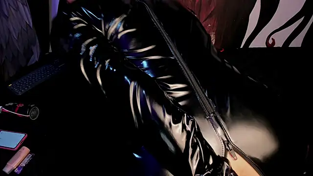 kylie-fox - Kylie-fox's free webcam - UK Sex Cams