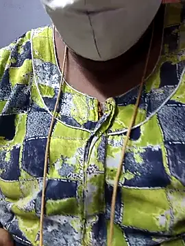 tamil_elakkiya - TAMIL_ELAKKIYA's free webcam - UK Sex Cams