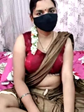 Live sex cam of Lalitha-1995