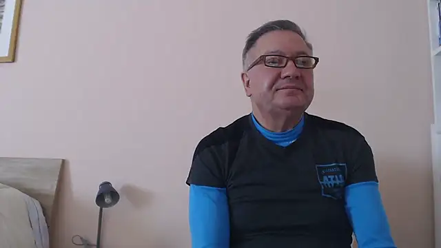 you6me (M grandpa) - Naked show cum