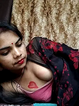 Sexy-Riyanshi