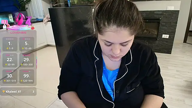 layla- - Layla-'s free webcam - UK Sex Cams