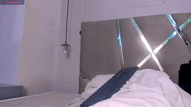 piperrcry (M young) - dance with an angle up