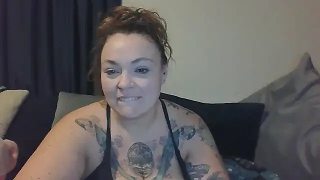 bartendersteph - BartenderSteph's free webcam - UK Sex Cams