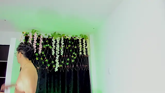 universal_sexx_ - UNIVERSAL_SEXX_'s free webcam - UK Sex Cams