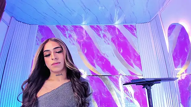 The_Babylon_of_girls