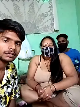 loveonstream - LoveOnStream's free webcam - UK Sex Cams