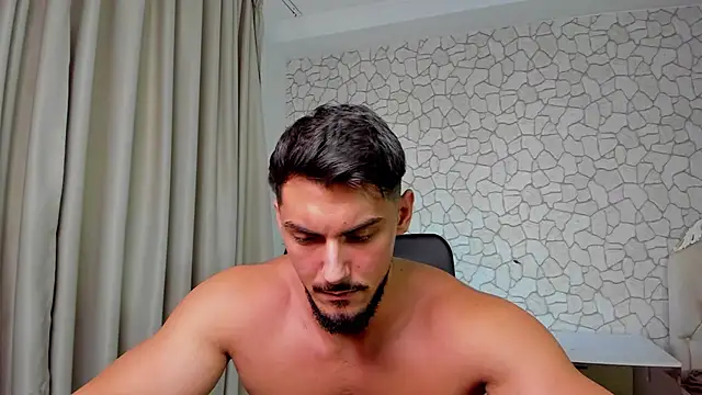 clintmasters (M young) - MAKE IT HOT !!🔥🔥🔥