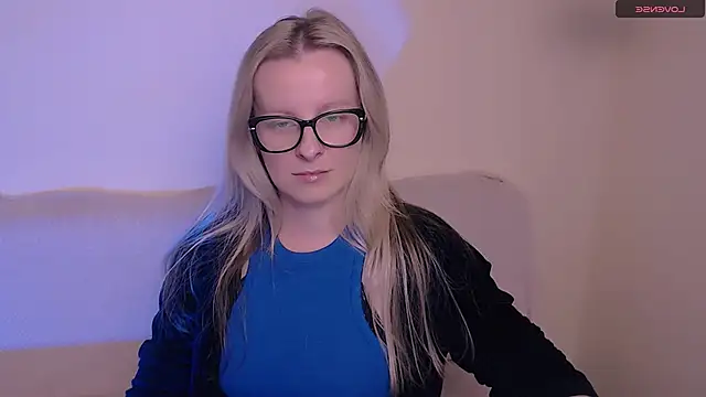 Live sex cam of AllaLeomz