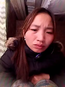 sowbibi from StripChat is inFreechat