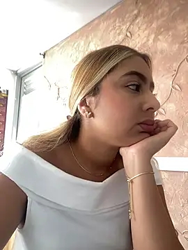 miabonnett_ - Miabonnett_'s free webcam - UK Sex Cams