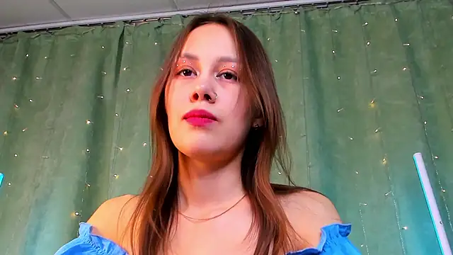 Live sex cam of SofiaSolar