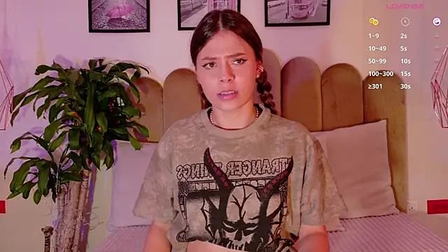 Live sex cam di sienna_bloo