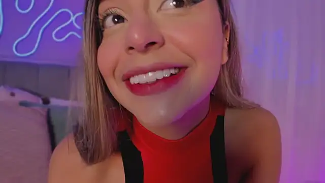 sofly_s - Sofly_s's free webcam