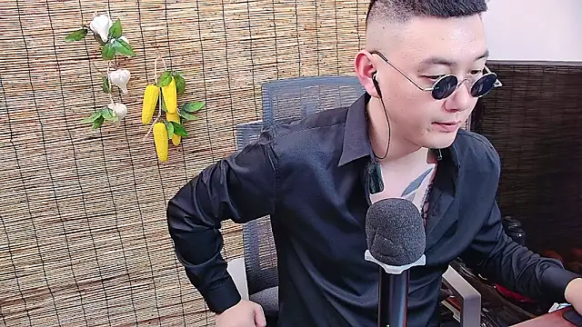 dongdong58 - Dongdong58's free webcam - UK Sex Cams