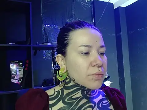 Pandora_9666 from StripChat is inFreechat