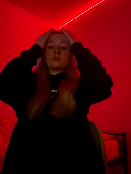 glowing_elegant_tessa - Glowing_Elegant_Tessa's free webcam