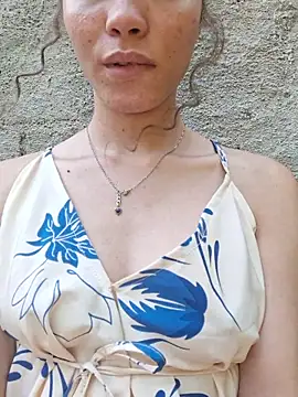 helenholtz (F teen) - Full naked and bath 🛁 + squirt