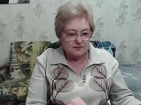 Renata62011 from StripChat