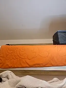 Xladycharme Live Webcam on Stripchat