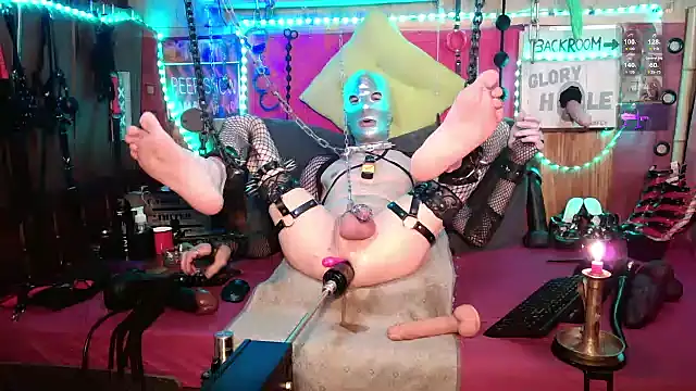 kamafly4you (Ask my age) - Double penetration with tentacle dildo