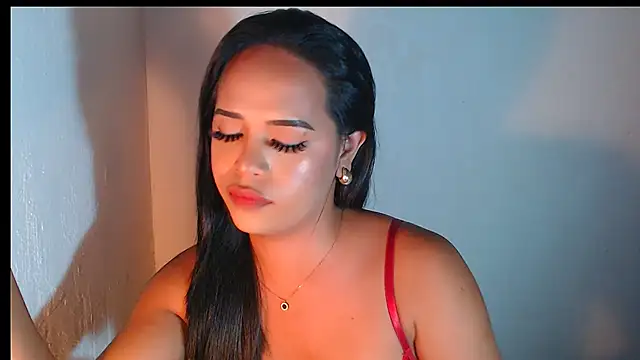 Afbeelding van Lorainnelustts