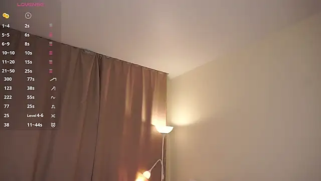 CarenBiglin webcam stripchat model stream image