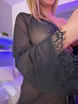 KirstieVegas