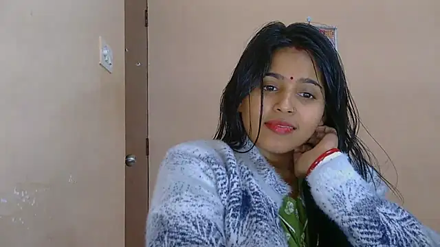 Cute-Simmi69