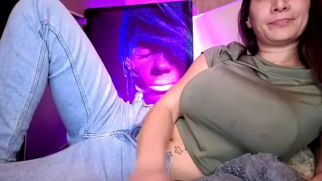 zarry from StripChat is inFreechat