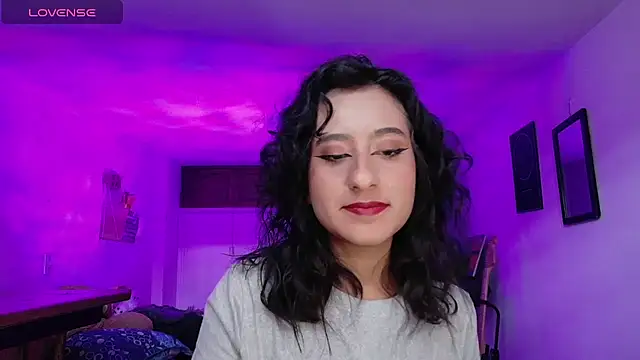 atenea_dragon__ webcam stripchat model stream image