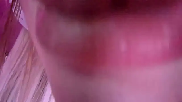 karinrobertson (F teen) - massage sweet boobiees